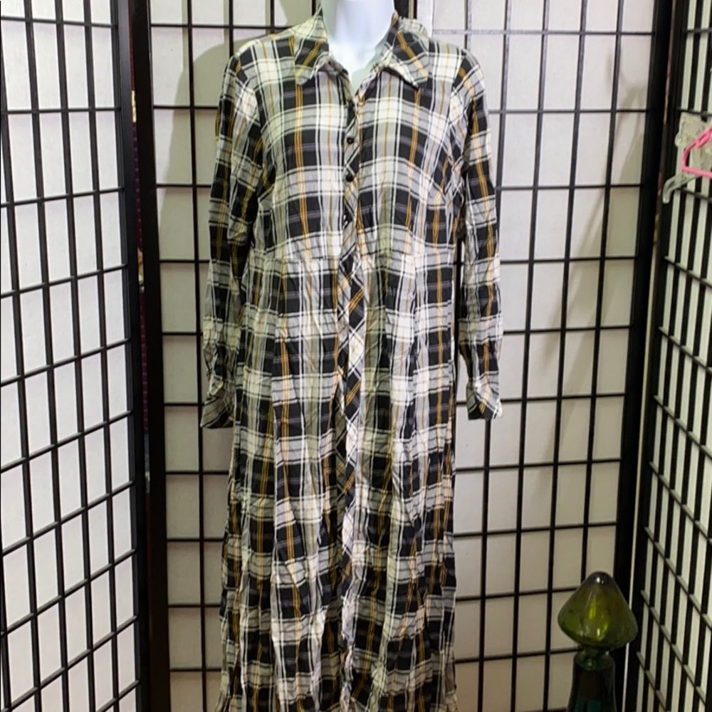 Torrid 1/2 Button Down Flannel Duster Size 1 - image 1